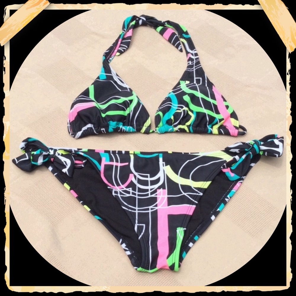 🦂 Rusty 2 piece swim suit